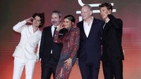Foto Zendaya dan Bintang Dune 2 Bergaya Gemas, Artinya Cuma Gen Z yang Tahu