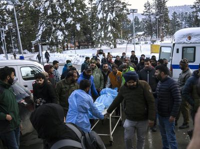Longsor Salju di Resor Ski Kashmir Tewaskan Seorang Warga Rusia