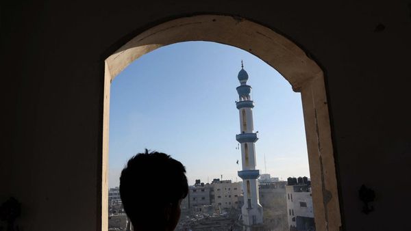 Kejam! Israel Terus Hancurkan Masjid dan Gereja di Gaza