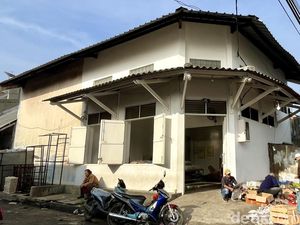 Menapaki Pecinan Tersembunyi di Sudut Kota Bandung Menapaki Pecinan Tersembunyi di Sudut Kota Bandung