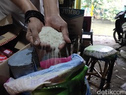 Harga Beras Premium Berangsur Turun, Pemprov Sumsel Pastikan Stok Aman
