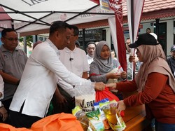 PD Pasar Jaya Gelar Sembako Murah, Sediakan 1.000 Paket untuk Warga DKI