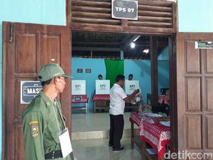 2 TPS di Boyolali Coblosan Ulang Hari Ini, KPU Ungkap Penyebabnya 2 TPS di Boyolali Coblosan Ulang Hari Ini, KPU Ungkap Penyebabnya