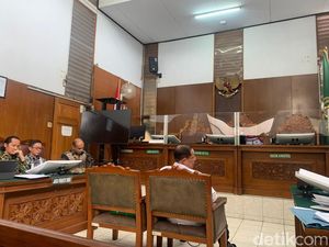 Praperadilan Aiman: Ahli Polda Jelaskan Keabsahan Soal Penyitaan Ponsel Praperadilan Aiman: Ahli Polda Jelaskan Keabsahan Soal Penyitaan Ponsel