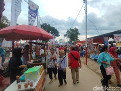 Cap Go Meh di Pulau Kemaro Jadi Ladang Cuan Pelaku UMKM Palembang