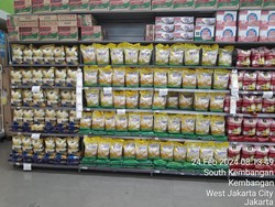 Beras di Pasar Makin Mahal, Badan Pangan Sebut Stok Ritel Banyak-Sesuai HET