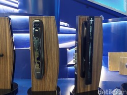 Canggih! Kini Buka Pintu Bisa Pakai Wajah