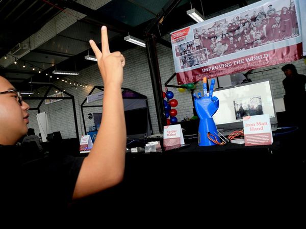 Kesiapan Hadapi Tantangan Era Disrupsi Teknologi Digital