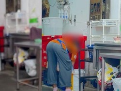 Viral Video Cara Cuci Alat Makannya Jorok, Restoran Ini Jadi Sorotan!