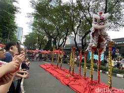 Bosan Olahraga yang Itu-itu Saja? Boleh Coba Latihan Barongsai