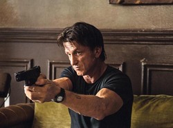 Sinopsis Film The Gunman: Misi Penyelamatan di Tengah Kejaran Maut