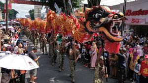 Kemeriahan Kirab Budaya Cap Go Meh di Magelang