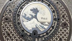 Ini Lho Wujud Penutup Got di Tokyo yang Bikin Salfok