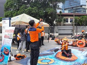 Cerita Warga Asal Palembang Sempat Panik Pertama Kali Hadapi Banjir Jakarta