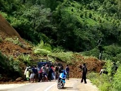 Detik-detik Longsor Timpa Warga di Bastem Utara Luwu-4 Orang Dilaporkan Tewas
