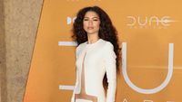 7 Gaya Zendaya Pakai Gaun Berisiko Tanpa Underwear di Premiere Dune 2