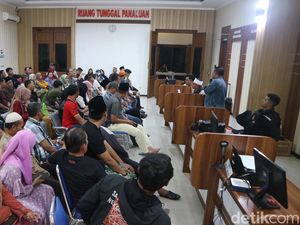 Jemaah Umrah Kudus Gagal Berangkat Berujung Bos Biro Perjalanan Jadi Tersangka Jemaah Umrah Kudus Gagal Berangkat Berujung Bos Biro Perjalanan Jadi Tersangka