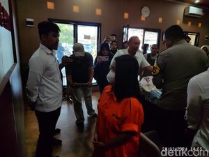 Pengakuan Karyawati Toko Kosmetik yang Tilap Duit Toko Rp 527 Juta Pengakuan Karyawati Toko Kosmetik yang Tilap Duit Toko Rp 527 Juta