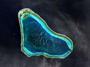 Penampakan Scarborough Shoal, Pulau Kecil Biang Konflik China-Filipina Penampakan Scarborough Shoal, Pulau Kecil Biang Konflik China-Filipina