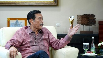 Ungkap Pepatah Jawa, Luhut Puji Pengorbanan Jokowi Larang Ekspor Nikel