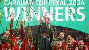Potret Euforia Liverpool Juara Carabao Cup