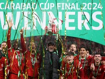 Potret Euforia Liverpool Juara Carabao Cup