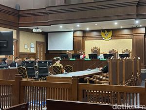 Jaksa KPK Minta Hakim Tolak Pleidoi Makelar MA: Sangat Tak Masuk Akal Jaksa KPK Minta Hakim Tolak Pleidoi Makelar MA: Sangat Tak Masuk Akal