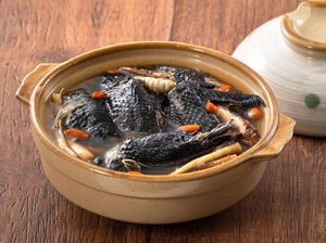 Sup Ayam Hitam, Kuliner China Berusia 1.000 Tahun yang Berkhasiat untuk Wanita Sup Ayam Hitam, Kuliner China Berusia 1.000 Tahun yang Berkhasiat untuk Wanita