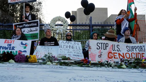 Aksi Solidaritas Warga AS untuk Aaron Bushnell yang Bakar Diri Bela Palestina