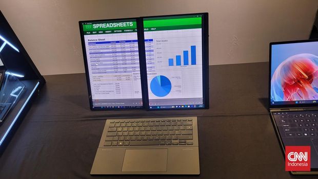 Asus akan meluncurkan laptop dua layar Zenbook Duo (UX8406) pada Kamis (7/3).