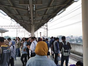 Mengimbangi Kenaikan UMP 2025 Mengimbangi Kenaikan UMP 2025