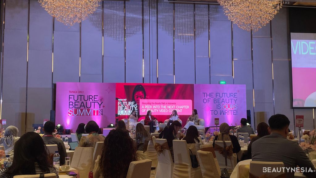 Female Daily Future of Beauty Summit 2024 di The Westin Jakarta, Senin (26/2).