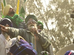 Awal Mula Kemarahan Petani India Berujung Protes Panjang