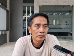 KPU Surabaya Sebut Rekapitulasi Tingkat Kecamatan Terhambat Banyaknya TPS