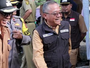 Wabup Sukabumi Puji Tak Ada Antrean di Operasi Pasar Murah Cibadak