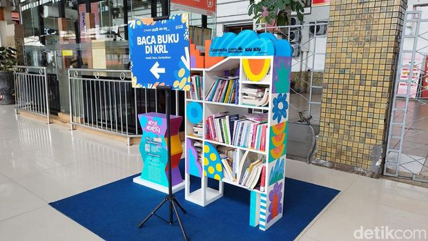 Pojok bacaan di Stasiun Jakarta Kota. (Gisella Previan Laoh/detikcom)