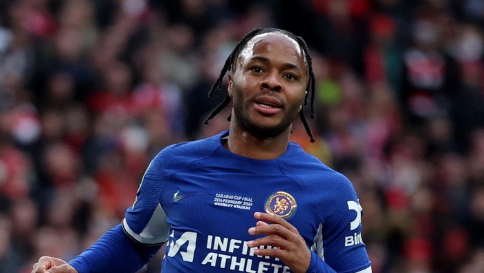 Soccer Football - Carabao Cup - Final - Chelsea v Liverpool - Wembley Stadium, London, Britain - February 25, 2024 Chelseas Raheem Sterling celebrates scoring a goal that was later disallowed REUTERS/Hannah Mckay NO USE WITH UNAUTHORIZED AUDIO, VIDEO, DATA, FIXTURE LISTS, CLUB/LEAGUE LOGOS OR LIVE SERVICES. ONLINE IN-MATCH USE LIMITED TO 45 IMAGES, NO VIDEO EMULATION. NO USE IN BETTING, GAMES OR SINGLE CLUB/LEAGUE/PLAYER PUBLICATIONS.