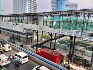 Macet Terus, Warga Berharap Revitalisasi Halte Pancoran Barat Cepat Kelar Macet Terus, Warga Berharap Revitalisasi Halte Pancoran Barat Cepat Kelar