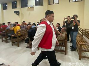 Kif Tangan Kanan Bos Narkoba Fredy Pratama Divonis Hukuman Mati! Kif Tangan Kanan Bos Narkoba Fredy Pratama Divonis Hukuman Mati!