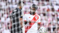 Ada pula kabar yang menyebut klub Argentina River Plate ikut masuk daftar klub yang siap menampung Kevin De Bruyne pada musim panas nanti. Foto: Getty Images/Rodrigo Valle