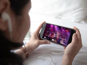 4 Ide Seru untuk Me Time, Pasti Asyik Pakai Samsung Galaxy A25 5G