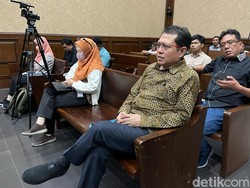Hasbi Hasan Ngaku Tak Kenal Dekat Dadan Tri Makelar Perkara MA