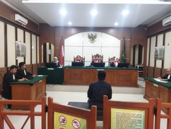 2 Caleg Bagi-bagi Rice Cooker di Bireuen Divonis 6 Bulan Penjara