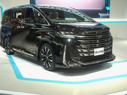 Toyota Catat 2.540 SPK di IIMS 2024, Mobil Hybrid Laris Manis Tanjung Kimpul!