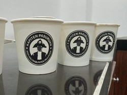 Akhir Polemik Coretan Wajah Gus Irsyad di Logo Kopi Kapiten Pasuruan