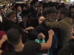 Warga Israel Demo Ogah Wajib Militer, Berujung Ricuh