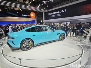 Melihat Lebih Dekat Kegagahan Xiaomi SU7 di MWC Barcelona 2024 Melihat Lebih Dekat Kegagahan Xiaomi SU7 di MWC Barcelona 2024