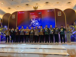 BI Sampaikan Capaian Ekonomi dan Keuangan Syariah 2023