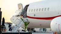 Potret Mewahnya Pesawat Boeing yang Dibeli Haji Isam