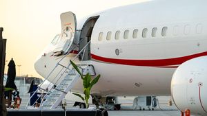 Potret Mewahnya Pesawat Boeing yang Dibeli Haji Isam